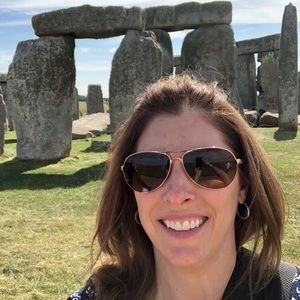 Meet your Posher, Cindy